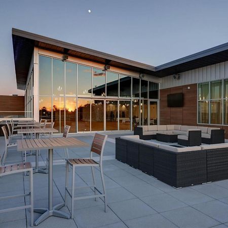 Courtyard By Marriott Iowa City University Heights Exteriör bild