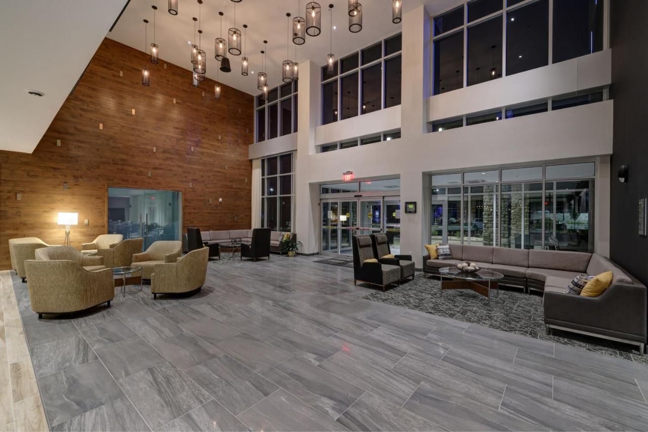 Courtyard By Marriott Iowa City University Heights Exteriör bild